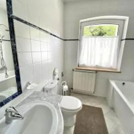 Alexandra Villa *